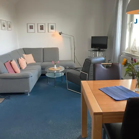Haus Augusta 163 - Ferienwohnung 3 公寓 于斯德